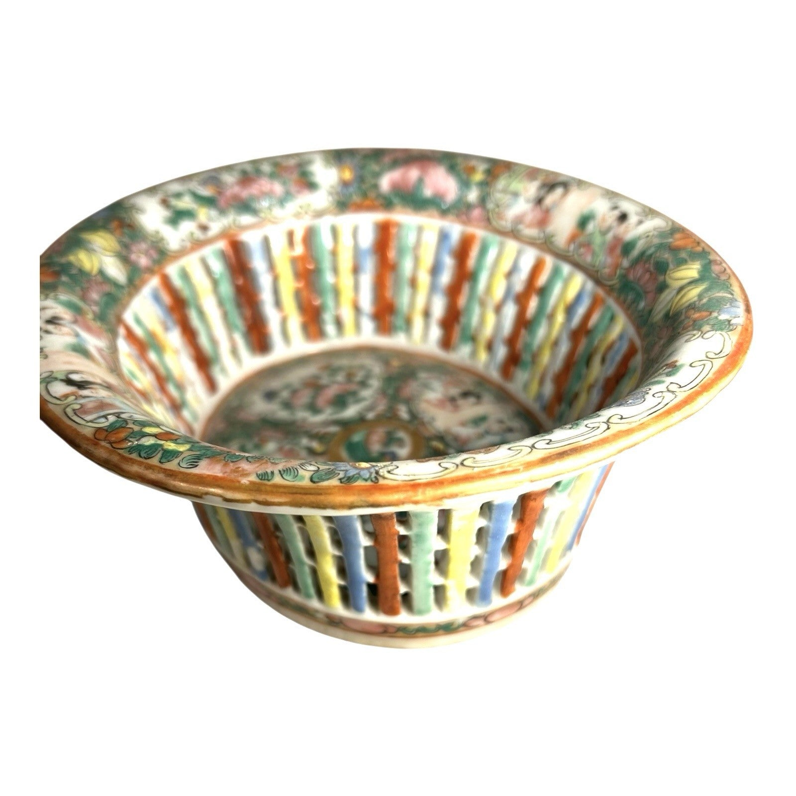 Antique Rose Medallion Chinese Reticulated Chestnut Bowl