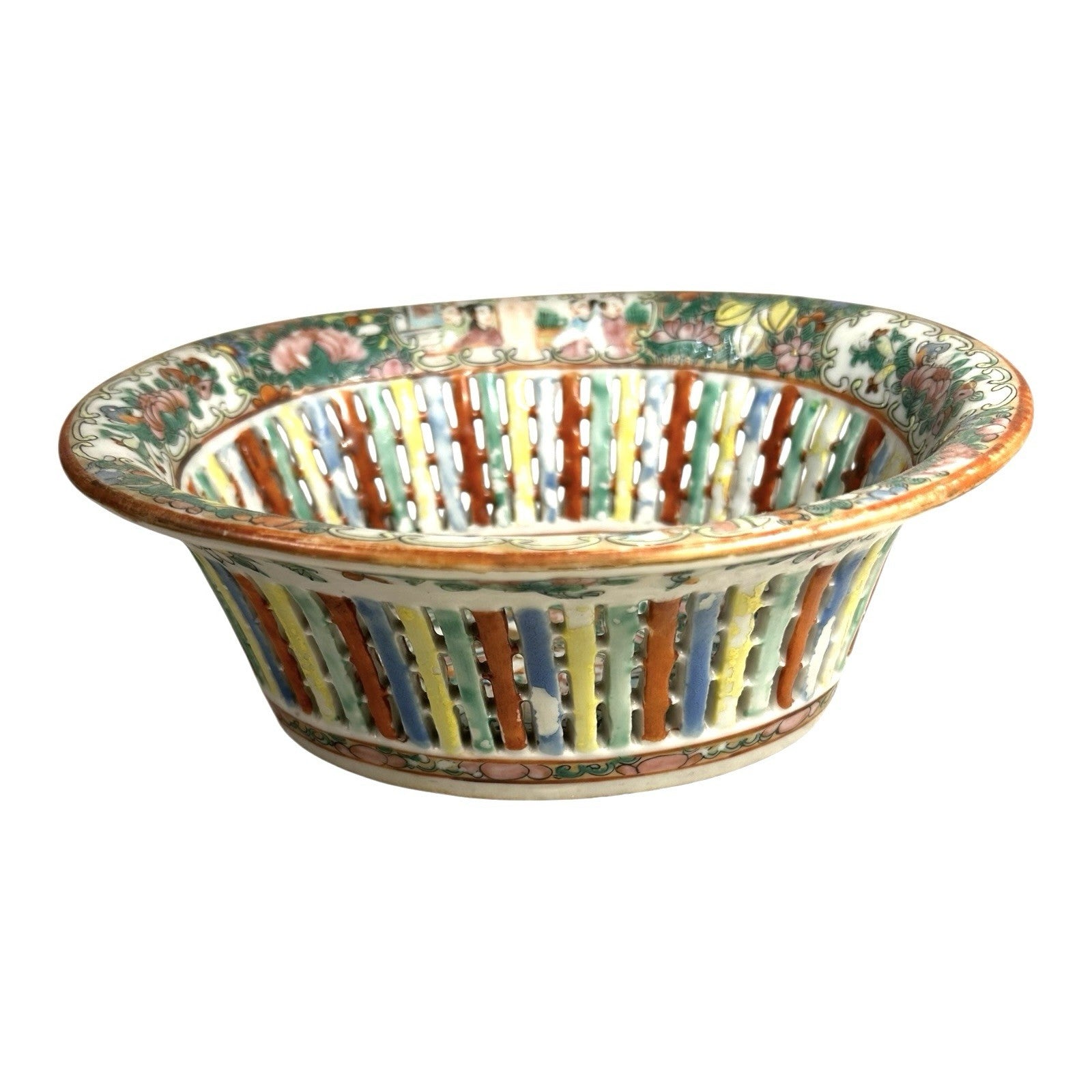 Antique Rose Medallion Chinese Reticulated Chestnut Bowl