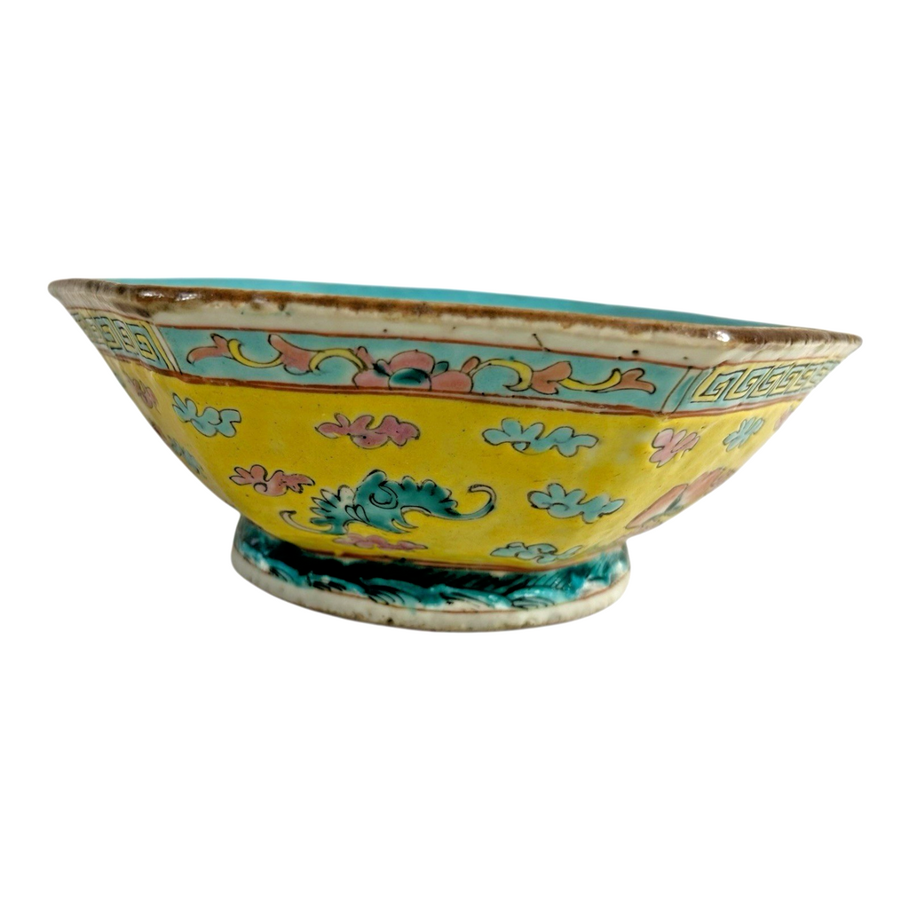 Antique Chinese Export Famille Rose Yellow Footed Bowl, Qing Dynasty