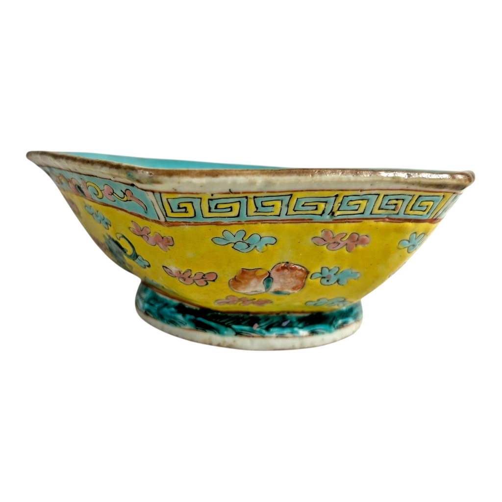 Antique Chinese Export Famille Rose Yellow Footed Bowl, Qing Dynasty