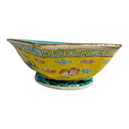 Antique Chinese Export Famille Rose Yellow Footed Bowl, Qing Dynasty