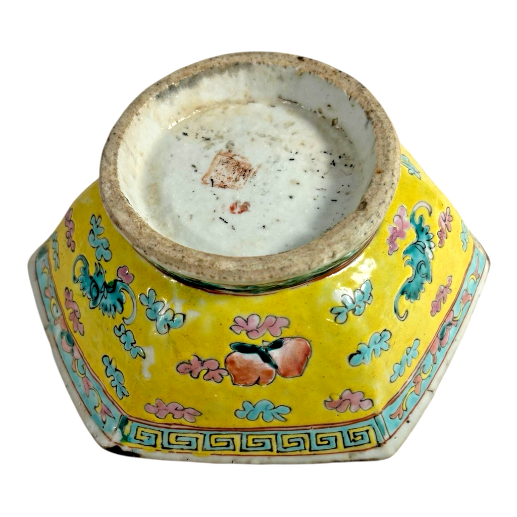 Antique Chinese Export Famille Rose Yellow Footed Bowl, Qing Dynasty