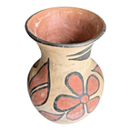 Vintage Santo Domingo Pueblo Native American Floral Pottery Vase