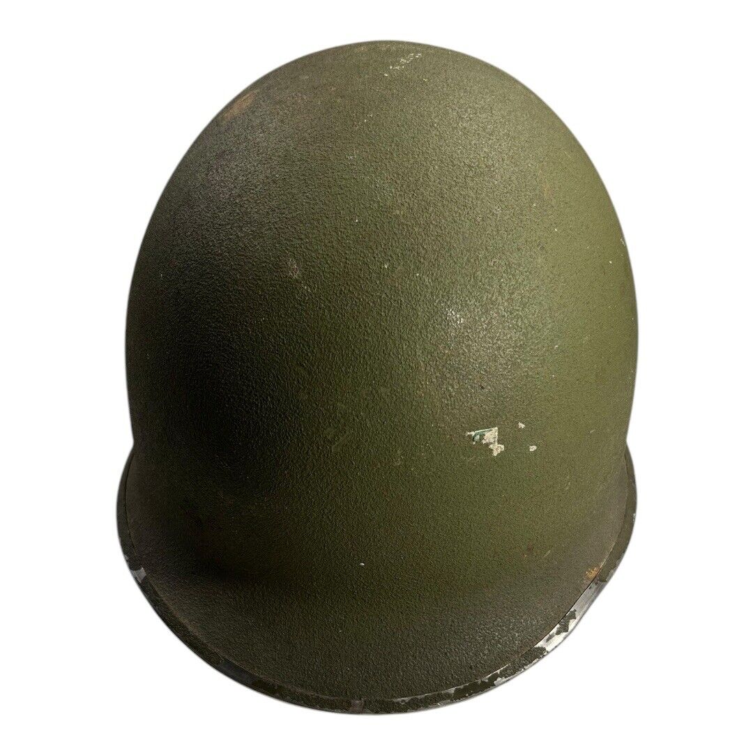Vintage Front Seam Airborne Special Forces Vietnam M-1 Helmet
