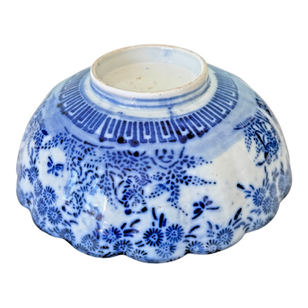 Antique Chinese Blue White Transferware Porcelain Bowl - Scalloped Rim
