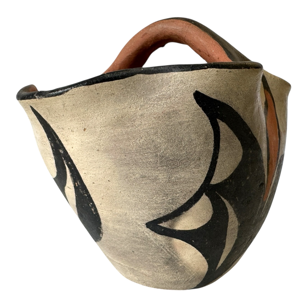 Vintage Santo Domingo Pueblo Native American Pottery Wedding Vase Basket