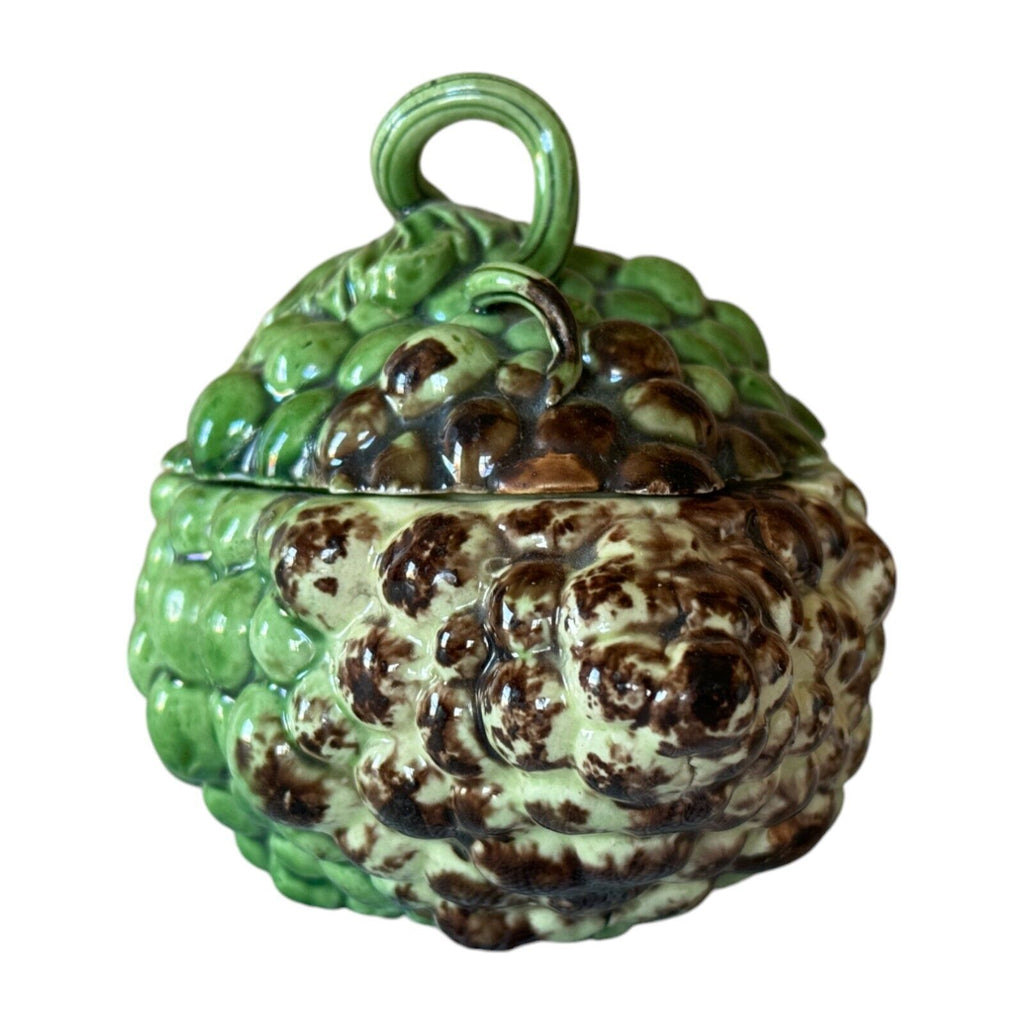 Antique Wedgwood Majolica Pottery Green Grape Cluster Covered Tureen Dish