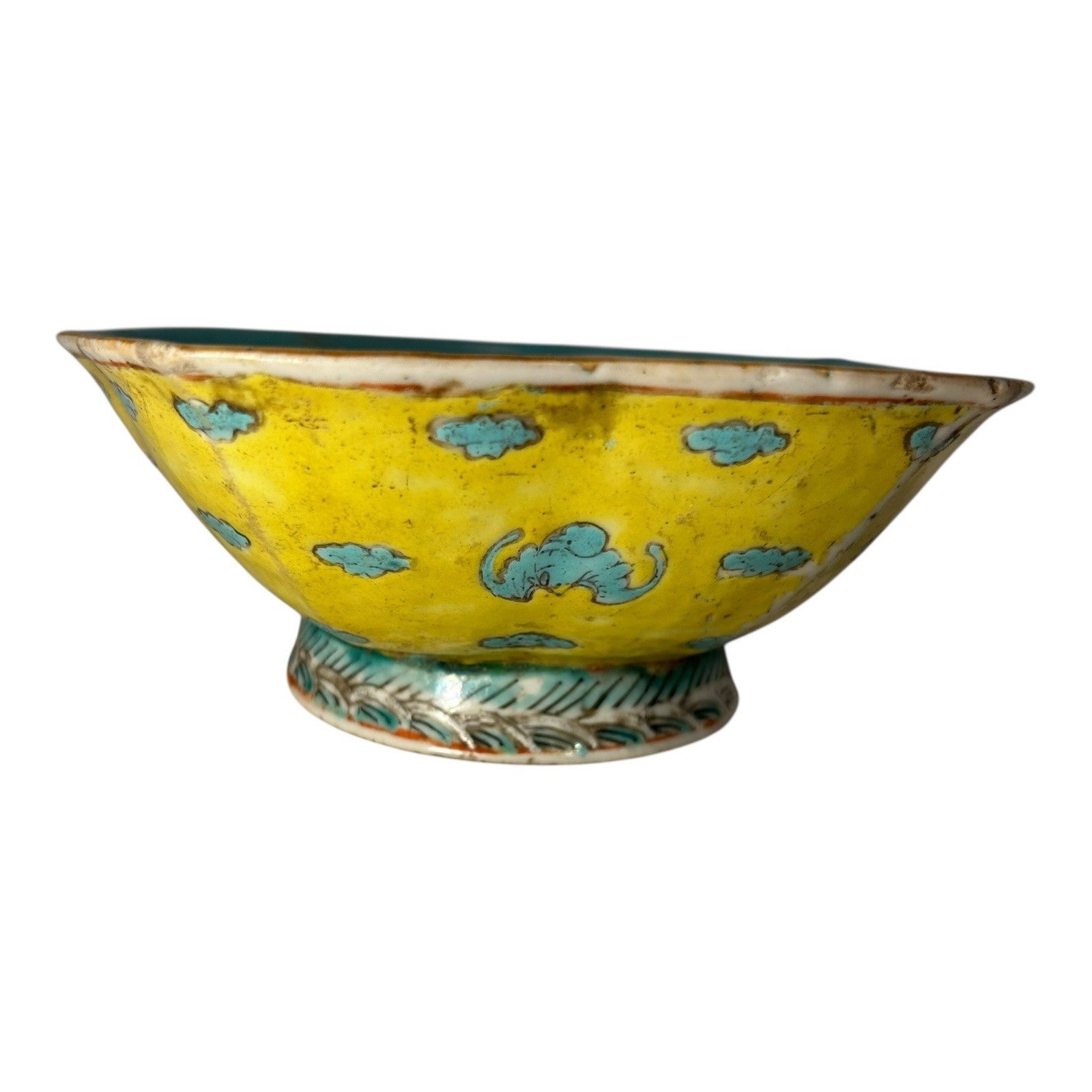 Antique Chinese Qing Dynasty Famille Rose Yellow Ground Footed Bowl