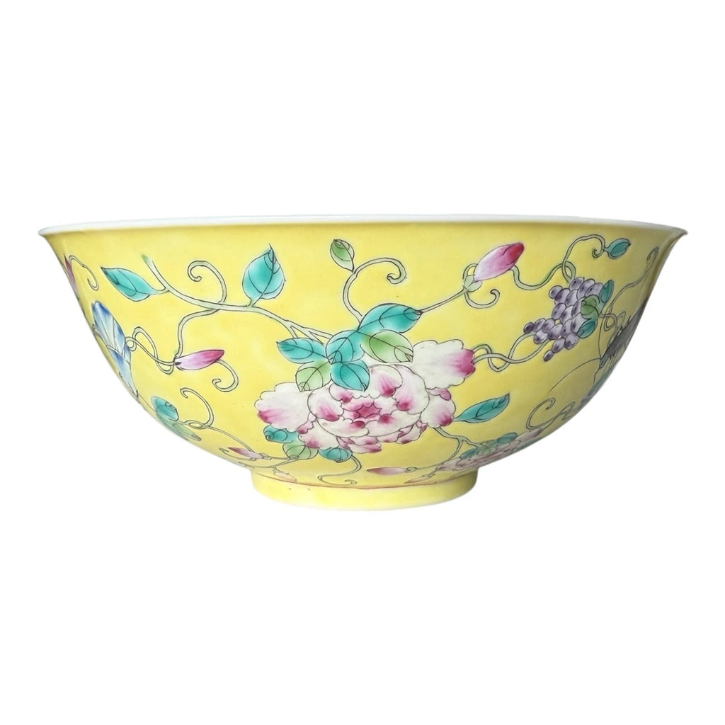 Antique Chinese Qing Dynasty Famille Jaune Bowl - Flower Sprigs Insects Pattern