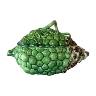 Antique Wedgwood Majolica Pottery Grape Cluster Covered Tureen Dish