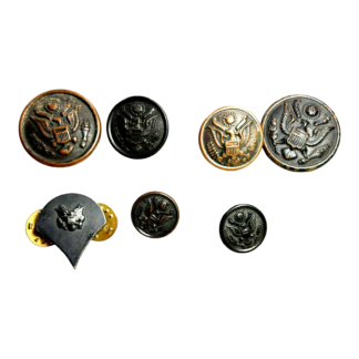 Vintage Lot of 6 WW1 US Army Eagle Coat Buttons and 1 Pin