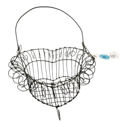 Vintage Heart Shaped Wire Basket Owned by Martha Stewart at Turkey Hill Kitchen - Image 2