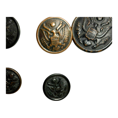 Vintage Lot of 6 WW1 US Army Eagle Coat Buttons and 1 Pin - Image 5