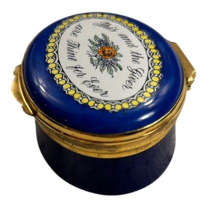 Vintage Crummles England Porcelain Blue Lidded Trinket Box - Image 3