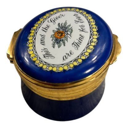 Vintage Crummles England Porcelain Blue Lidded Trinket Box - Image 5