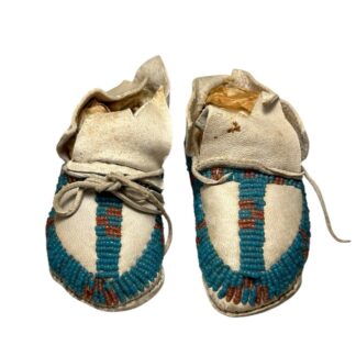 Anitque Native American Nothern Plains Sioux Baby or Child Beaded Moccasins