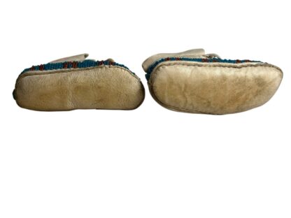Anitque Native American Nothern Plains Sioux Baby or Child Beaded Moccasins - Image 7