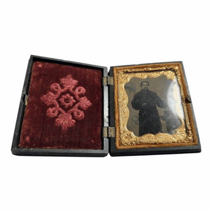 Antique Going to Market Thermoplastic Case with Preacher Ambrotype - Image 4
