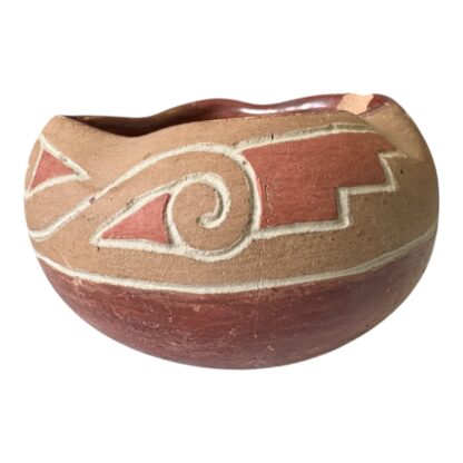 Vintage Native American San Juan Pottery Bowl – Geometric Design - Image 8