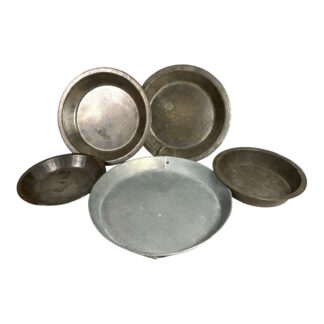 Vintage Set of 5 Pie Tins Owned by Martha Stewart at Turkey Hill Kitchen