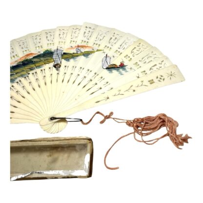 Antique Chinese Cellulite Hand Painted  Hand Fan with Original Box - Image 8