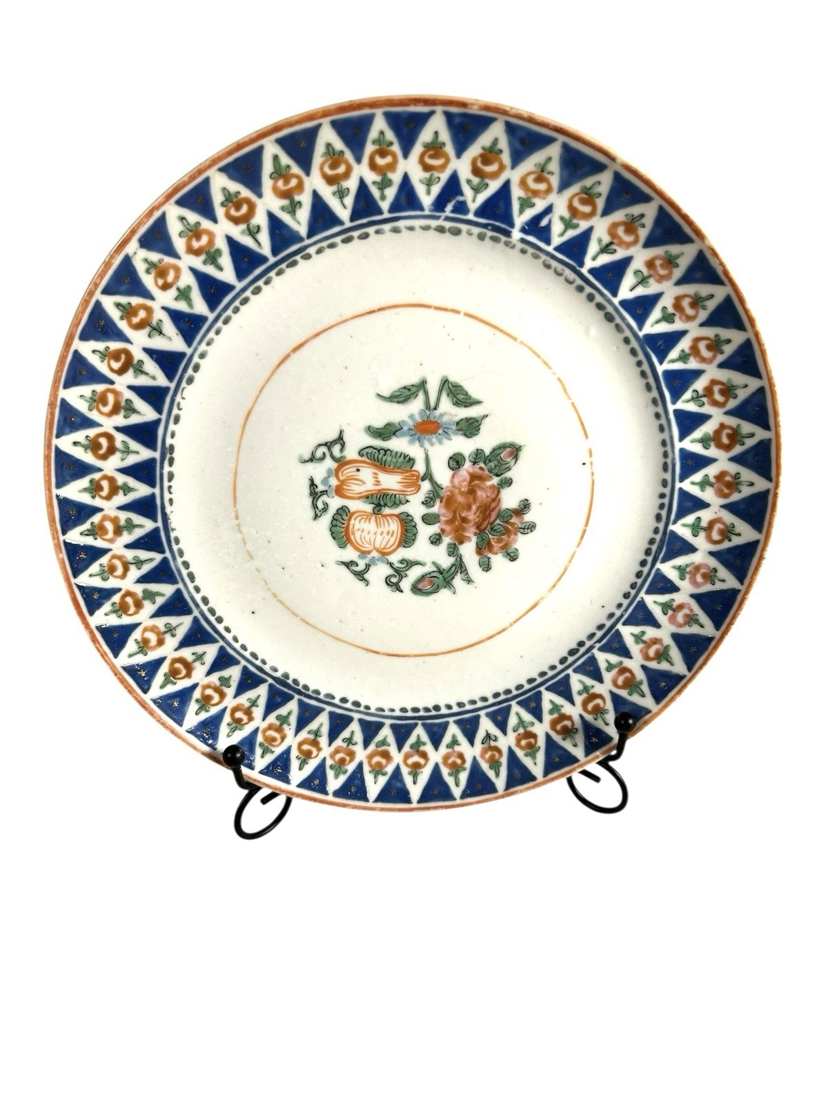 Antique Set of Two Chinese Export Famille Rose Peony Plates - Image 4