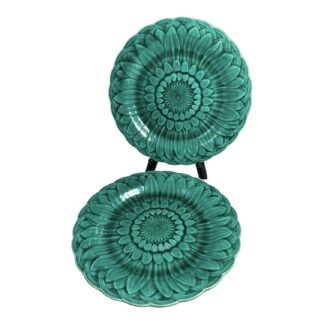 Antique Set of 2 Wedgwood Green Sunflower Majolica Plates